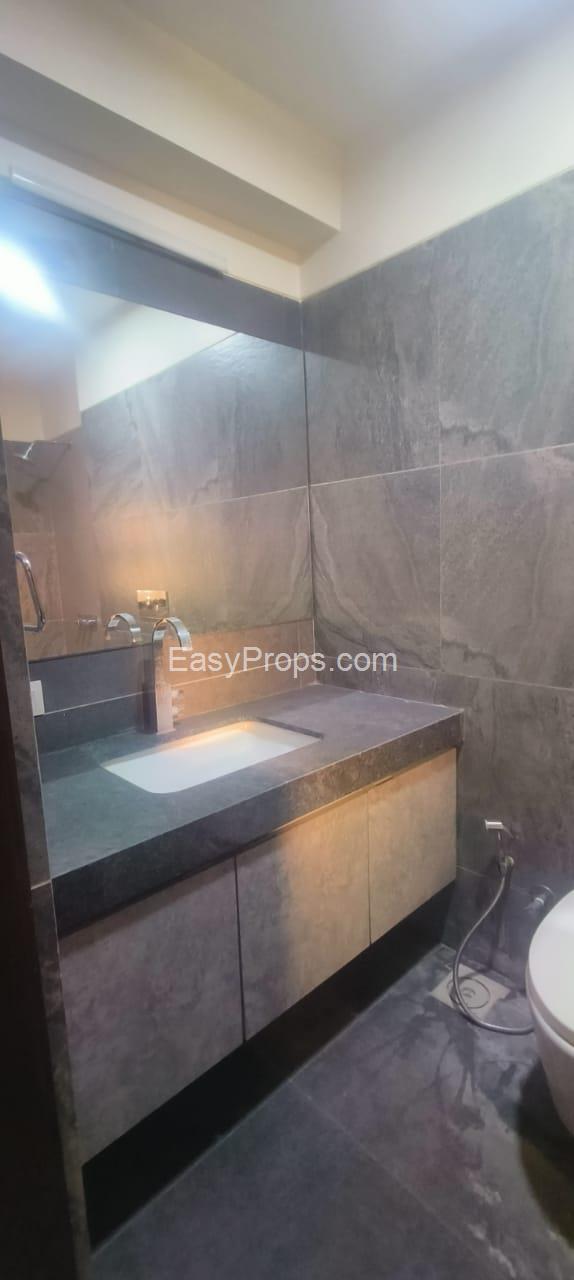 WhatsApp Image 2024-10-03 at 1020241003103947233.jpeg